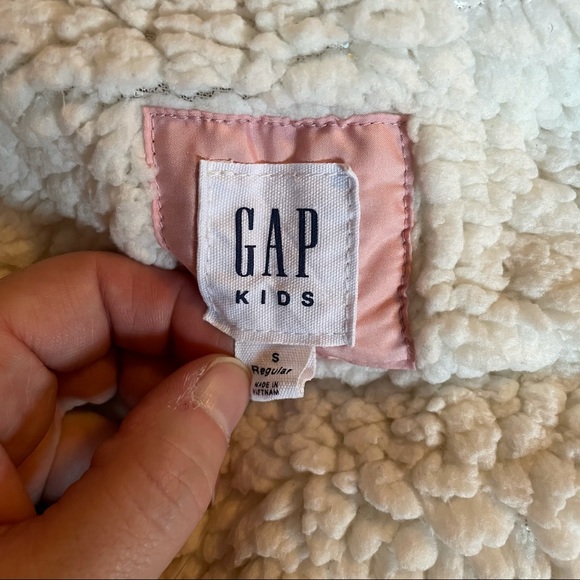EUC Gap Kids Girls Vest - Picture 6 of 7